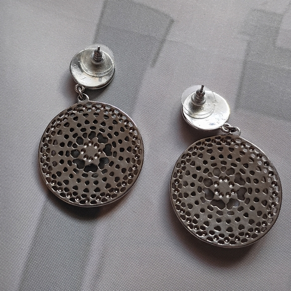 Elegant Silver Hoop and Dangle Earrings Set - Picture 5 of 10